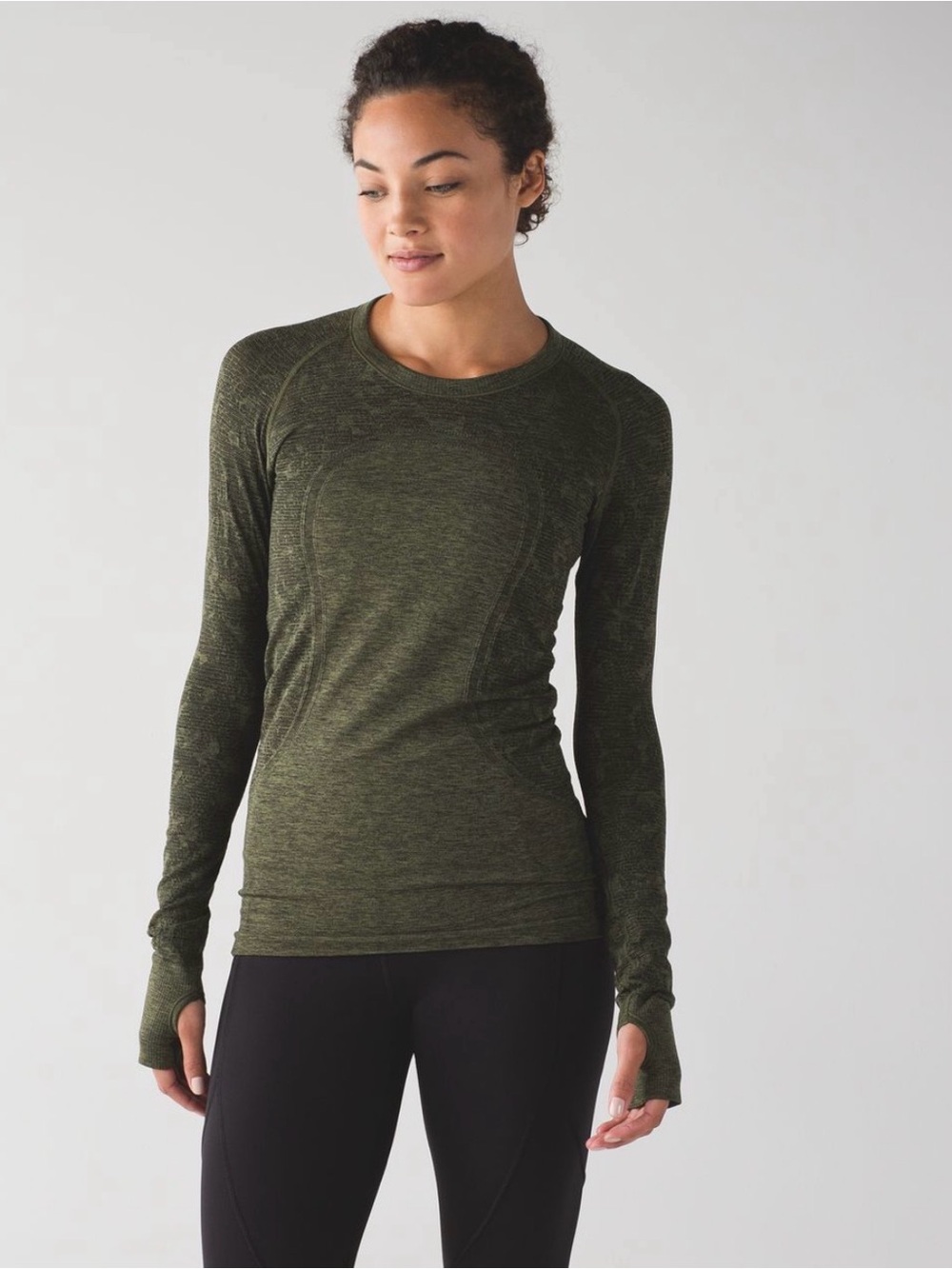 Lululemon Swiftly Tech Long Sleeve Shirt Womens Size 4 Brave Olive/Black Running